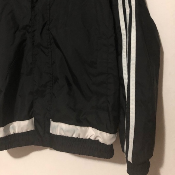 ADIDAS BLACK PUFFER HOODY JACKET BOY SIZE M - Picture 4 of 11